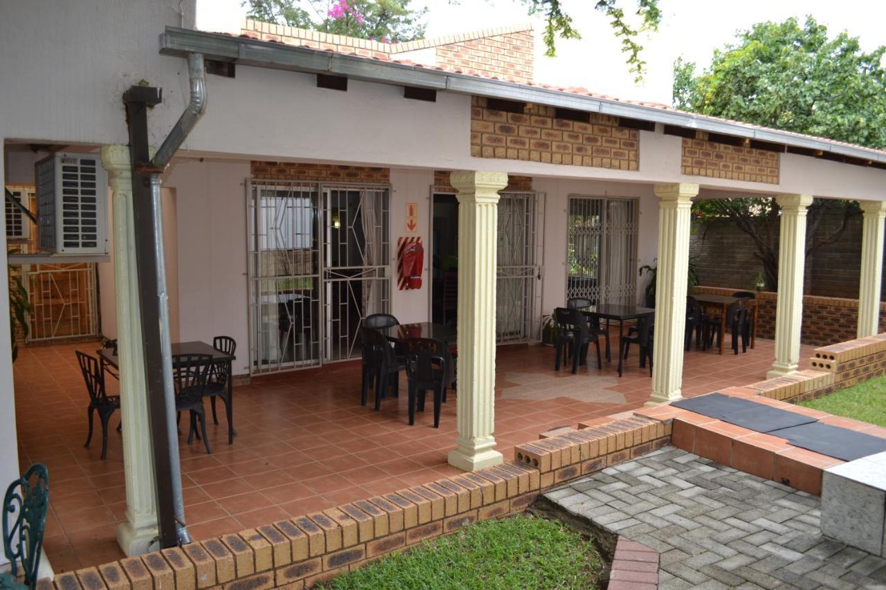 Kamogelo 3*